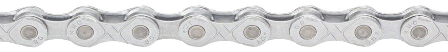 KMC e12 EPT 12-speed 136-link chain